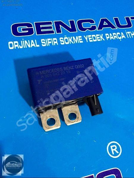 MERCEDES W117 CLA AKÜ KORUMA ROLESİ SÖKME ORJ OEM A0035422319