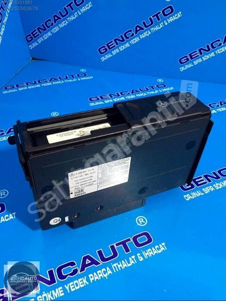 MERCEDES W209 CLK CD DEĞİŞTİRİCİ 6 LI SÖKME ORJ OEM A2208274642