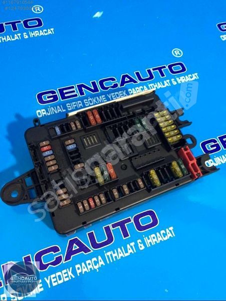 BMW F20 F30 SİGORTA TABLASI SÖKME ORJİNAL OEM 61149261111 BAGAJ