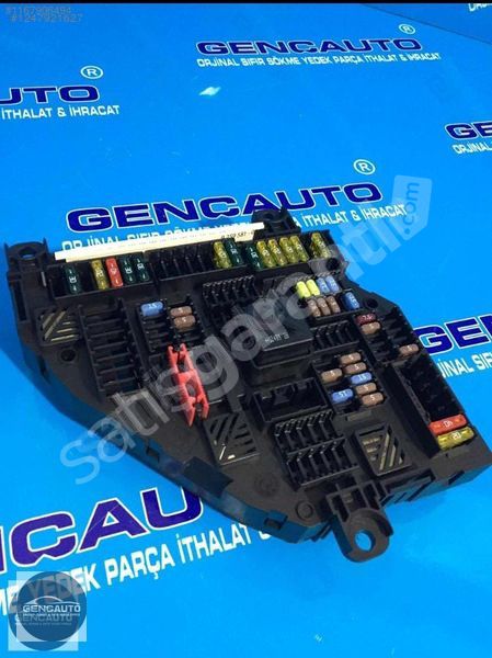 BMW F10 F25 SİGORTA TABLASI SÖKME ORJİNAL OEM 9259469 BAGAJDA