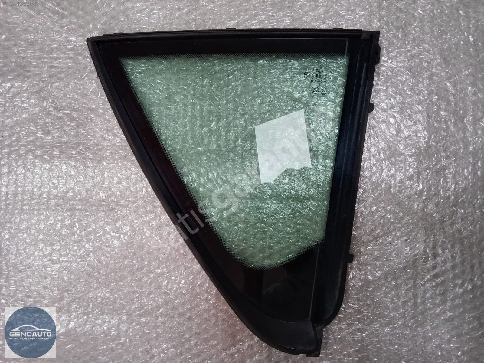 MERCEDES W204 C CLAS KELEBEK CAMI ARKA SÖKME ORJ A204726 SAĞ