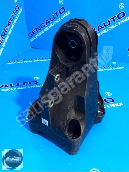 MERCEDES W205 MOTOR KULAĞI SOL SIFIR ORJİNAL OEM A2642200200