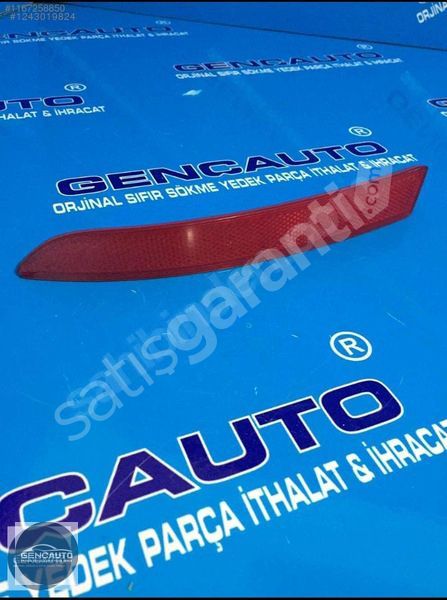 BMW F10 LCI ARKA TAMPON SAĞ REFLEKTÖRÜ SÖKME ORJ OEM 63147318556