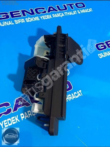 MERCEDES W117 W222 BAGAJ AÇMA BUTONU SÖKME ORJ OEM A2227500593