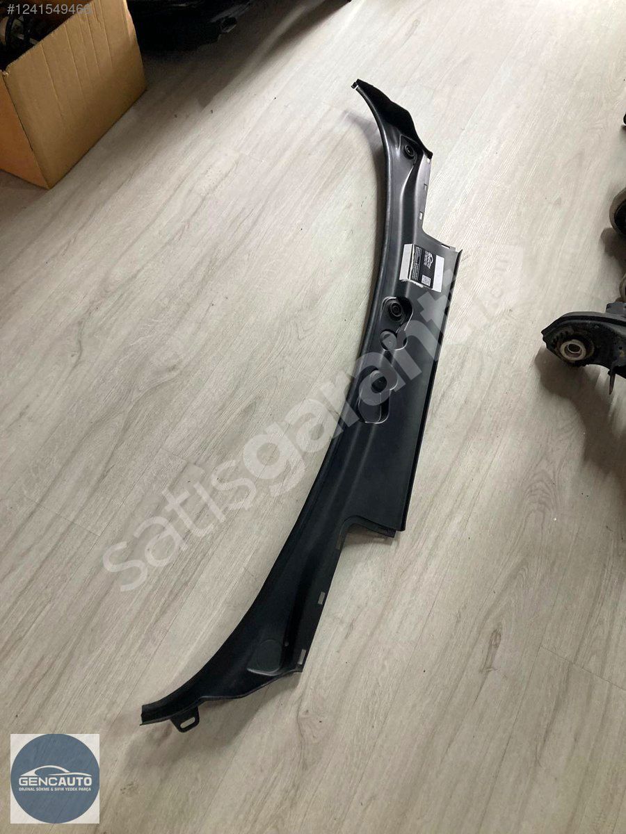 BMW F25 X3 ÖN CAM DAVLUMBAZI SÖKME ORJ 51717206135