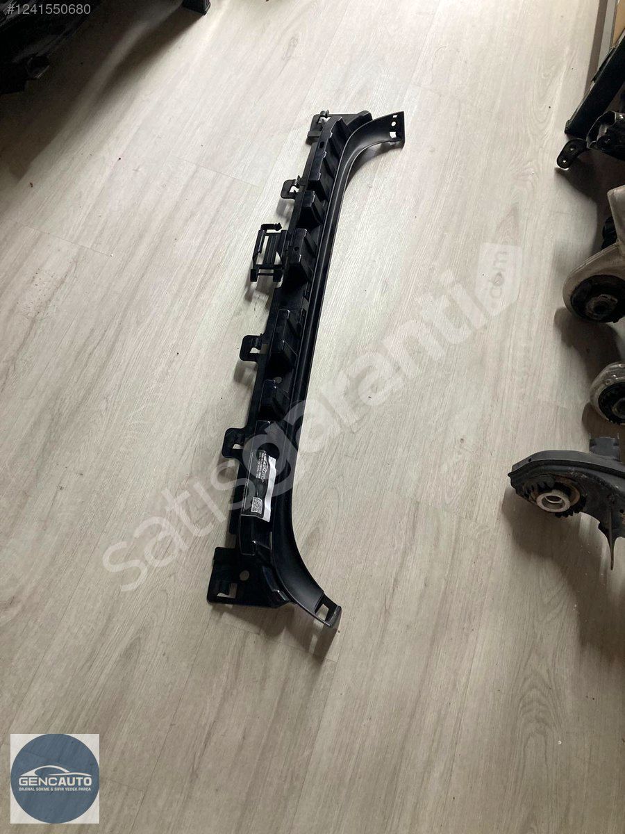 BMW E90 ARKA PANEL DIŞ BAKALİTİ SÖKME ORJİNAL 51127058522