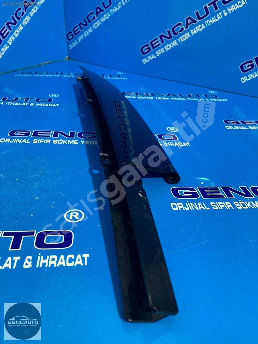 AUDİ Q5 KAPI PALASI SÖKME ORJİNAL 80A837901 SOL ÖN