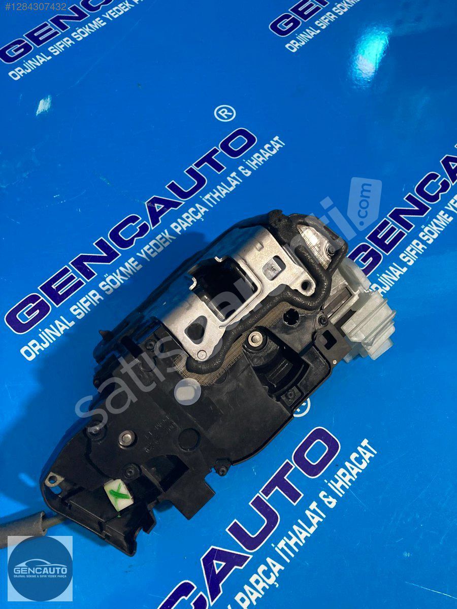 MERCEDES W118 W177 KAPI KİLİDİ SÖKME ORJ A0997302001 SOL ARKA