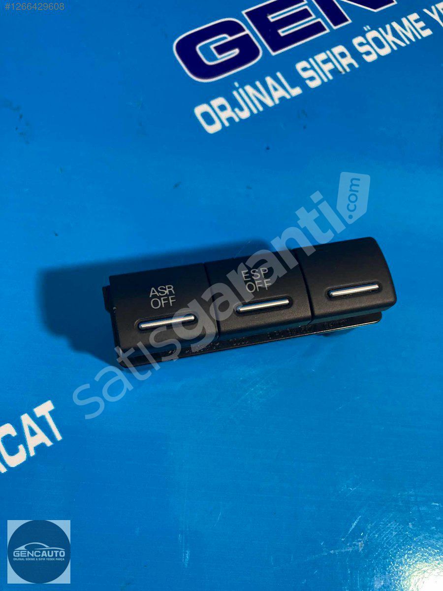 AUDİ A3 ASR ESP DÜĞMESİ SÖKME ORJİNAL OEM 8P0