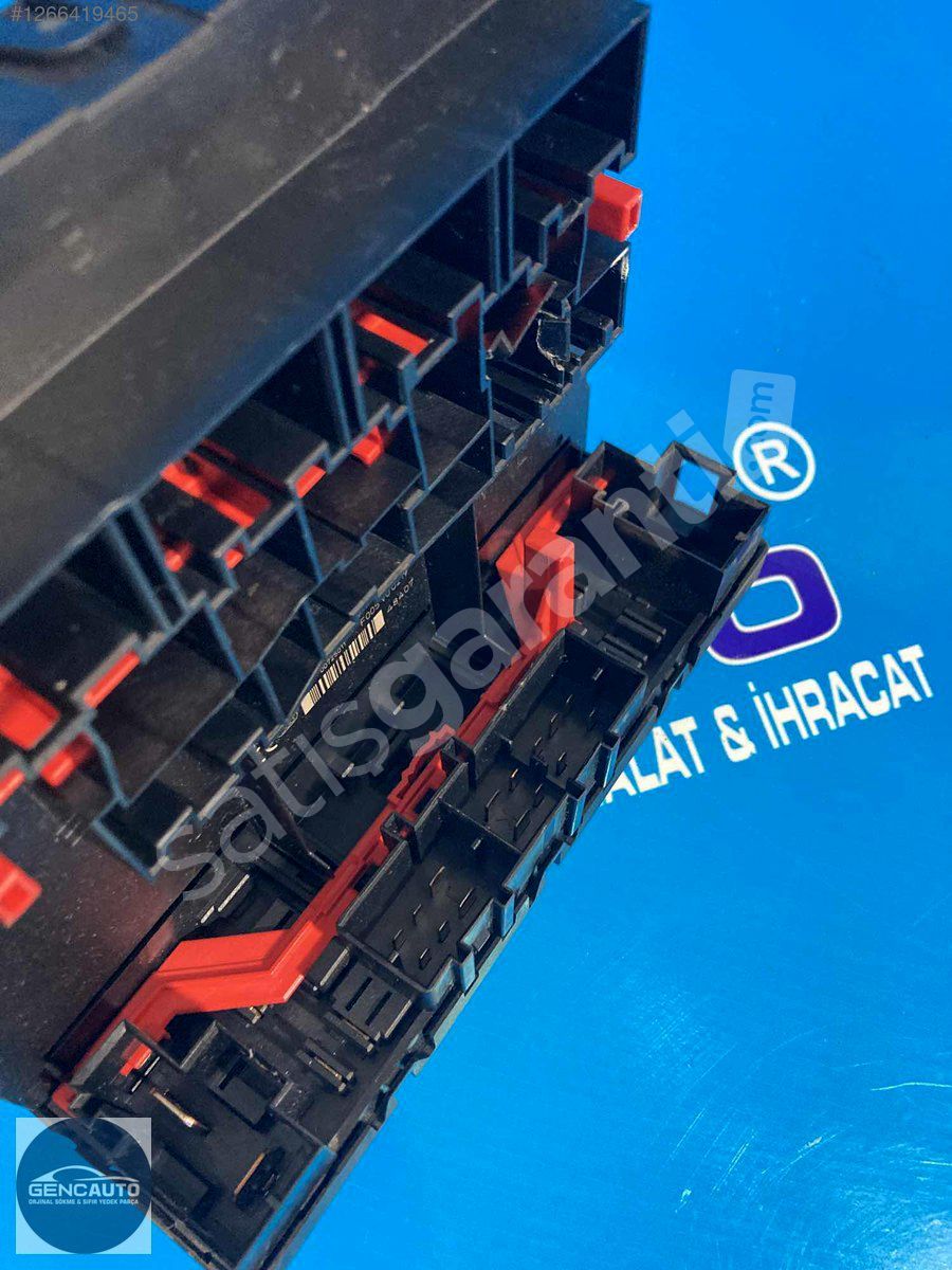 AUDİ A3 BCM KONFOR BEYNİ SÖKME ORJ OEM 8P0907279 A