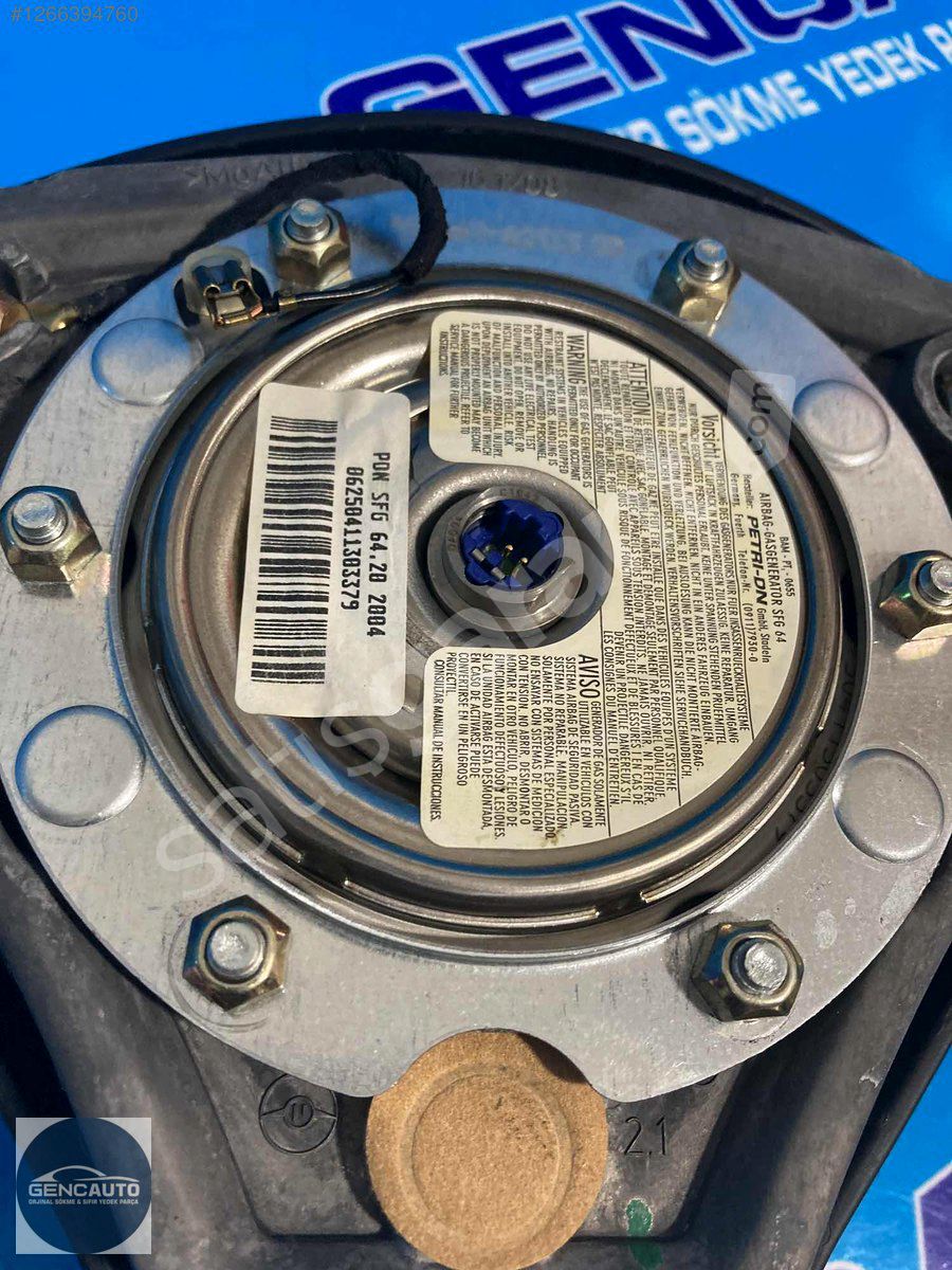 AUDİ A3 DİREKSİYON AİRBAG SÖKME ORJİNAL OEM 8E0880201 AT