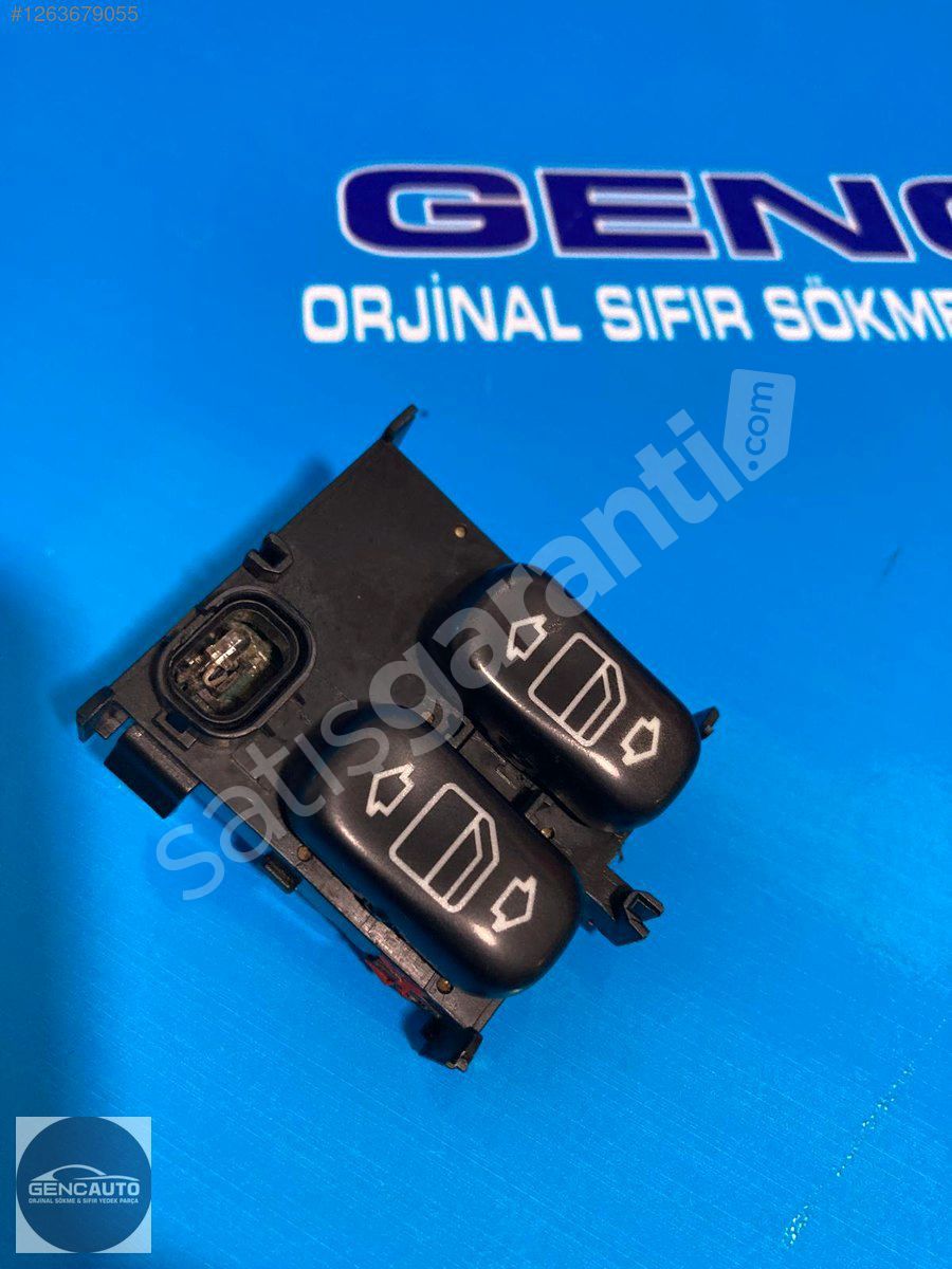 MERCEDES W168 A KASA CAM KALDIRMA DÜĞMESİ SÖKME ORJ A1688202710