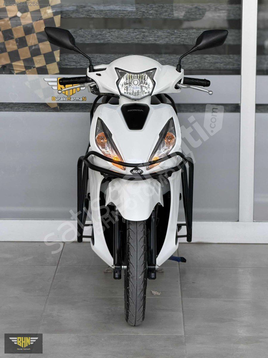 BHN OTOMOTİV den 2023 MODEL DÜŞÜK KM HONDA DİO TAKASA AÇIK