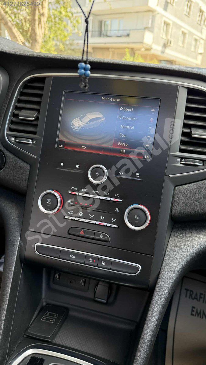 ONUR İNAN OTOMOTİVDEN 2018 MEGANE OTOMATİK