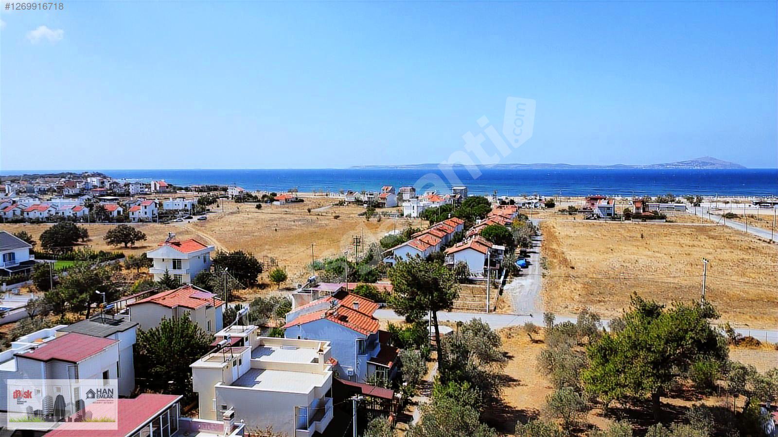 EGENİN İNCİSİ GEYİKLİ'DE 490 m2 SATILIK İMARLI ARSA HAN EMLAKTAN