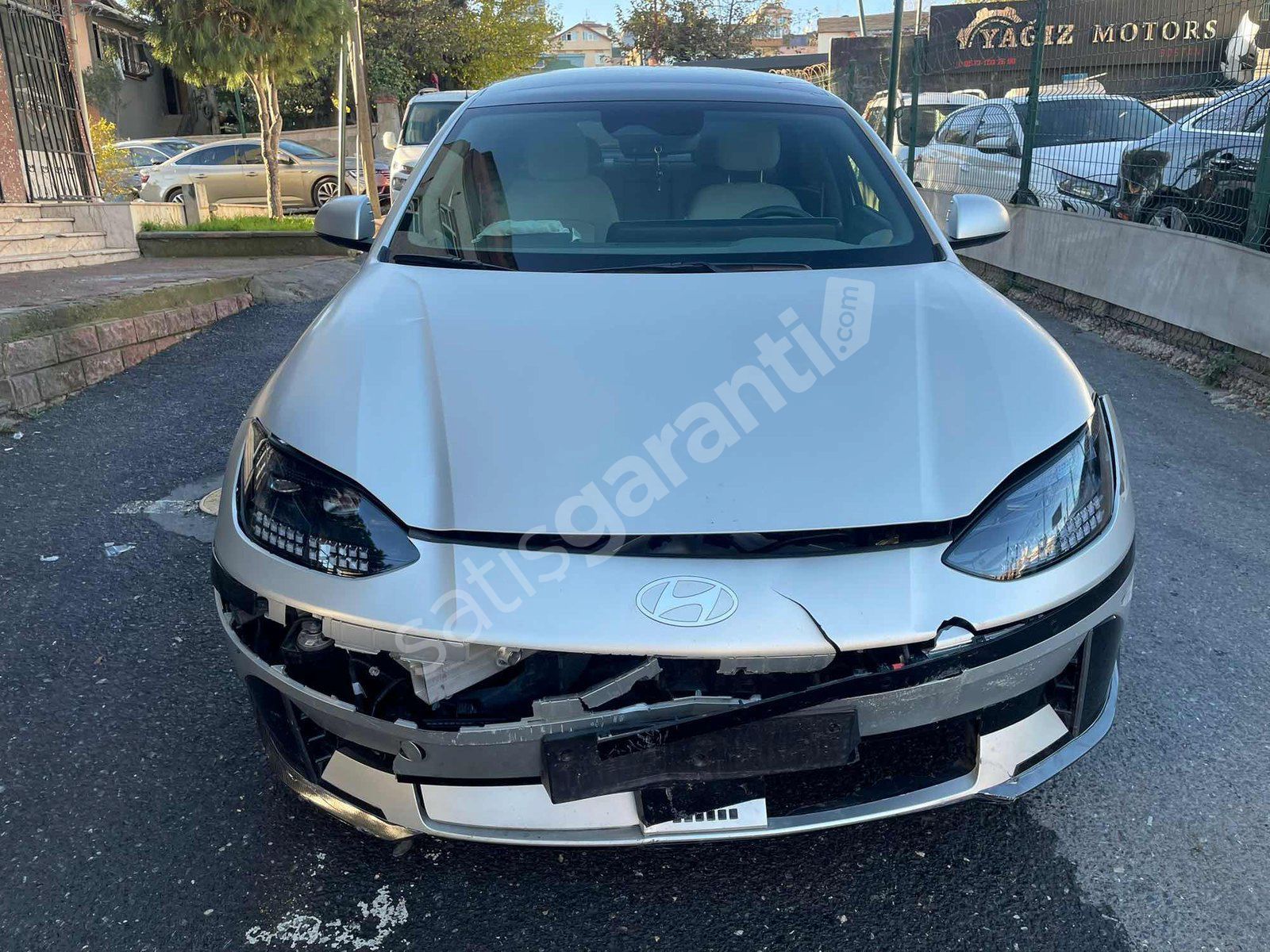 PLAKALI HASAR KAYITSIZ 2024 HYUNDAİ İONIQ6 ADVANCE ÇALIŞIR YÜRÜR