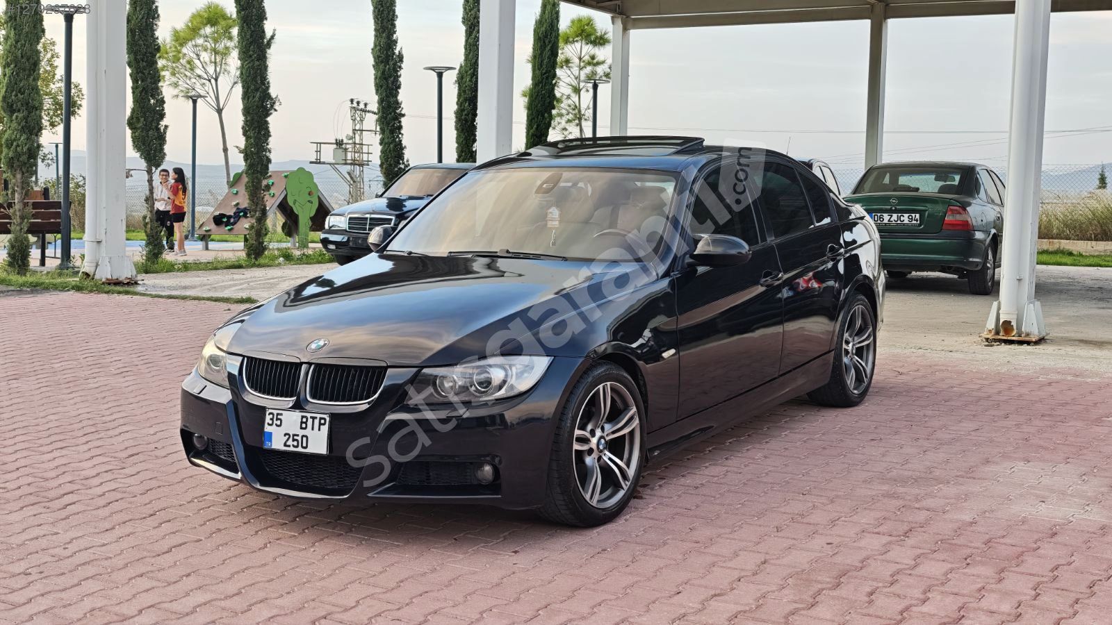 BMW 320D OTOMATİK FULL PAKET PREMİUM Sline TAKASLI E90 KASA