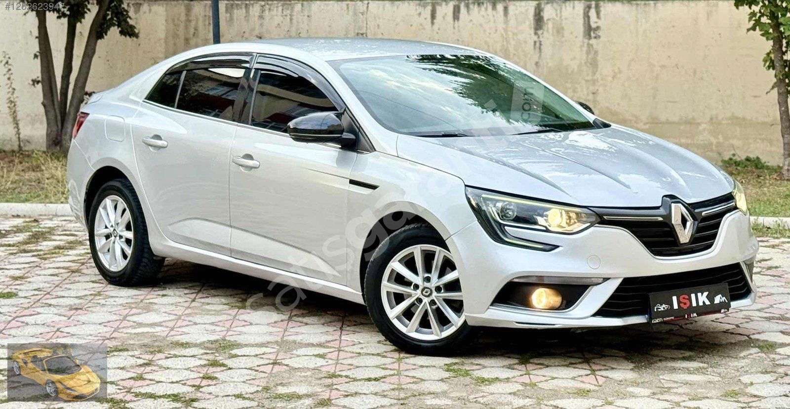 2018 MODEL MEGAN4 1.5 DİZEL OTOMATİK DEĞİŞENSIZ EMSALSİZ