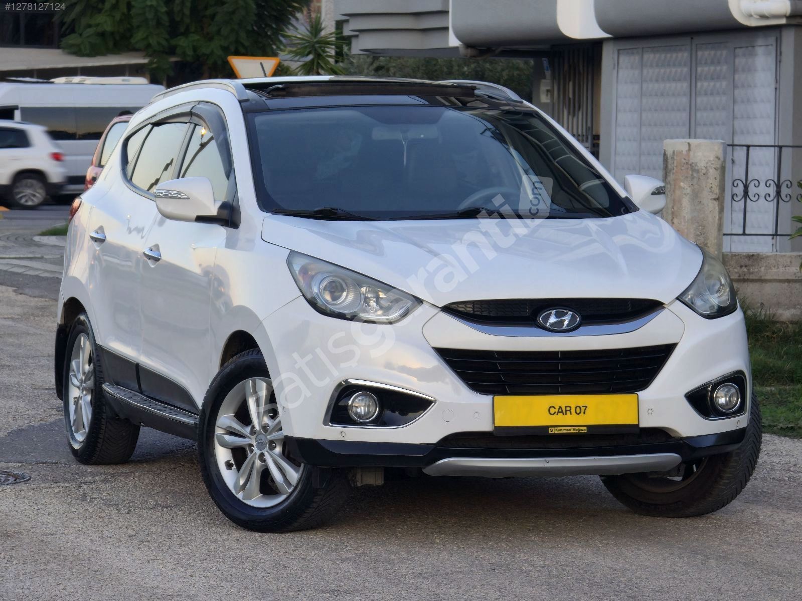 CAR07'DEN HYUNDAİ İX35(CAM TAVANLI)