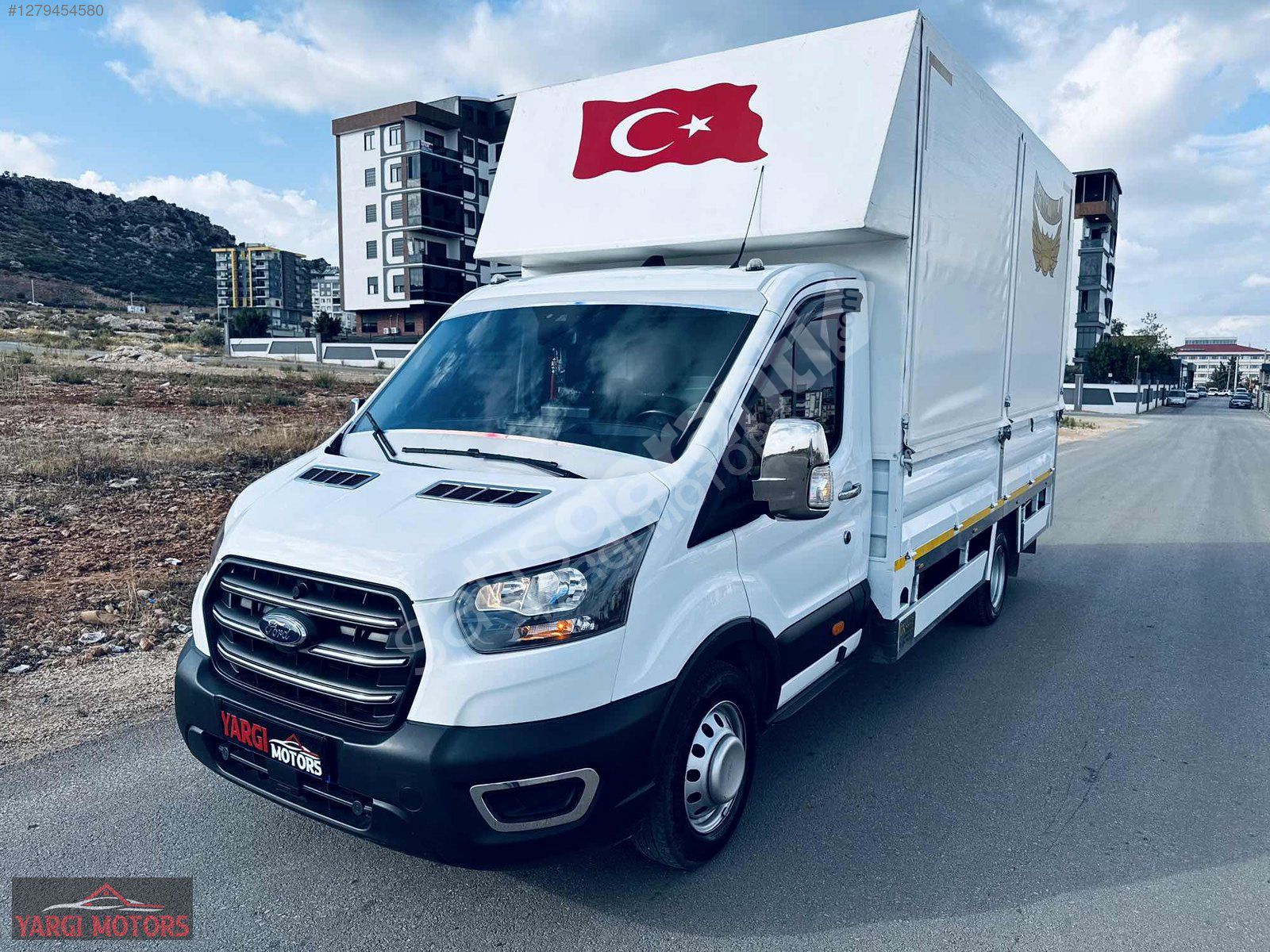 2024 HATASIZ BOYASIZ FUUL PAKET TRANSİT 350ED KM 40 BİN.