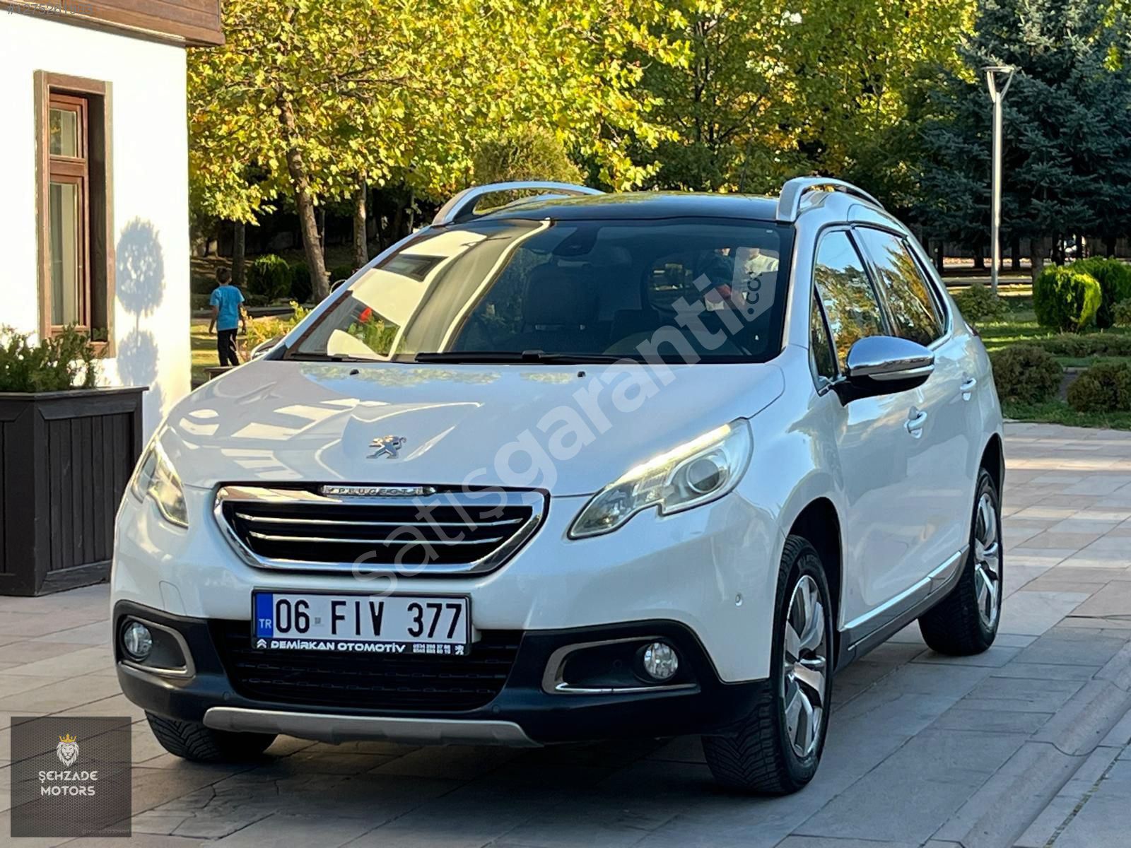 ŞEHZADE'DEN HATASIZ 2014 ÇIKIŞLI 1.6eHDI ALURE 2008 CAM TAVANLI