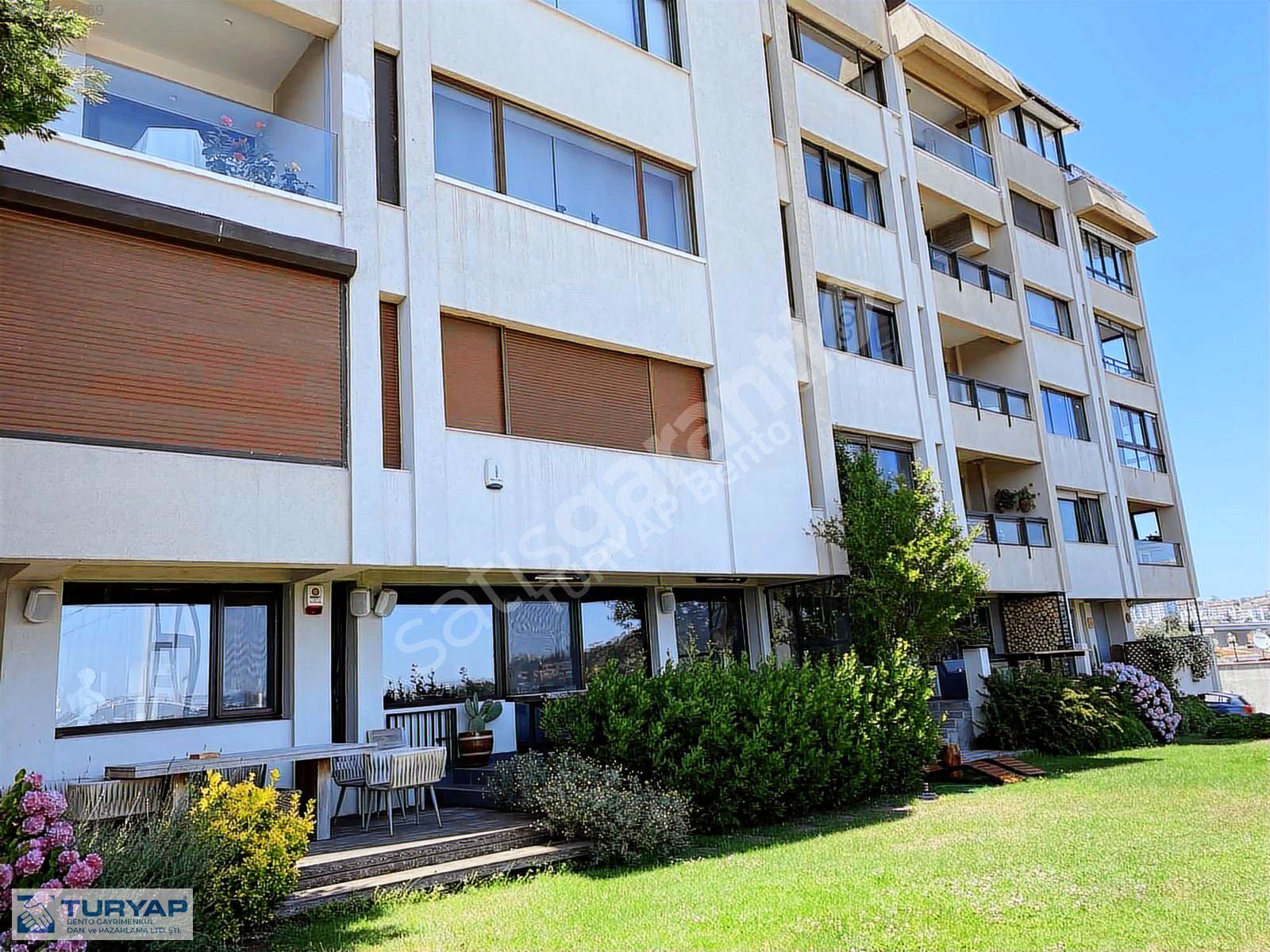 ORTAKÖY 250M2 DENİZ MANZARALI 4+1 DAİRE