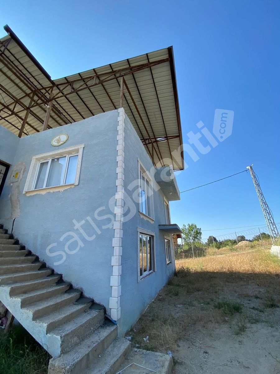 Bursa Büyükorhan Perçin Mah 2 katlı satılık köy evi