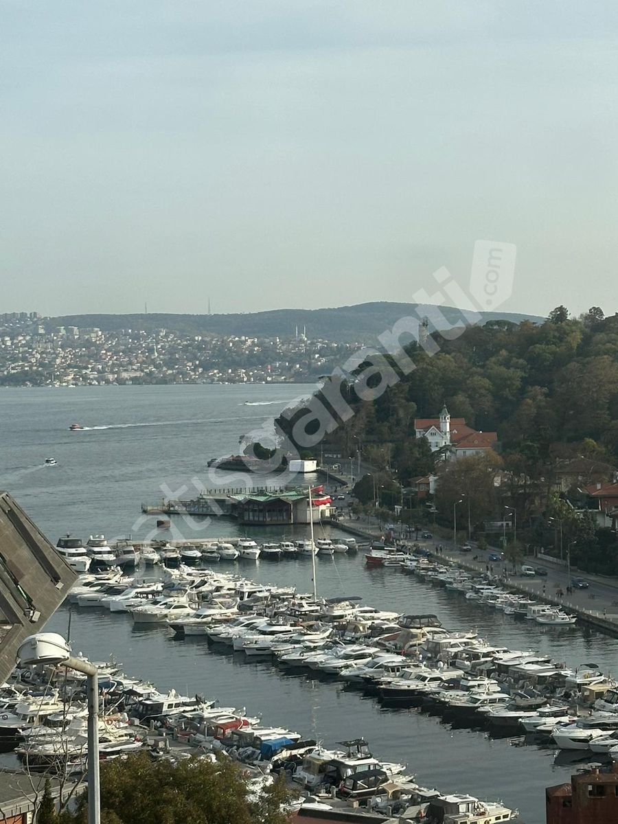 TARABYA'DA SATILIK 1250 M2 KAPALI ALAN ASANSORLU BOGAZ MANZARALI