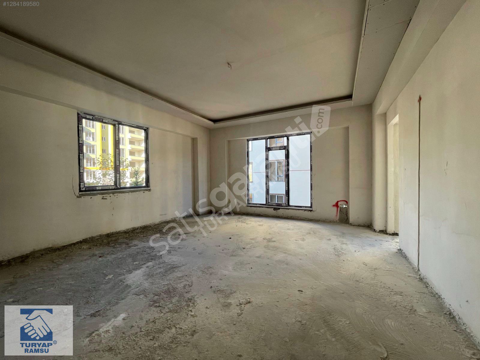 RAMSUDAN YENİ MAHALLE DE SİTE İÇERİSİ SIFIR 3+1 DAİRE