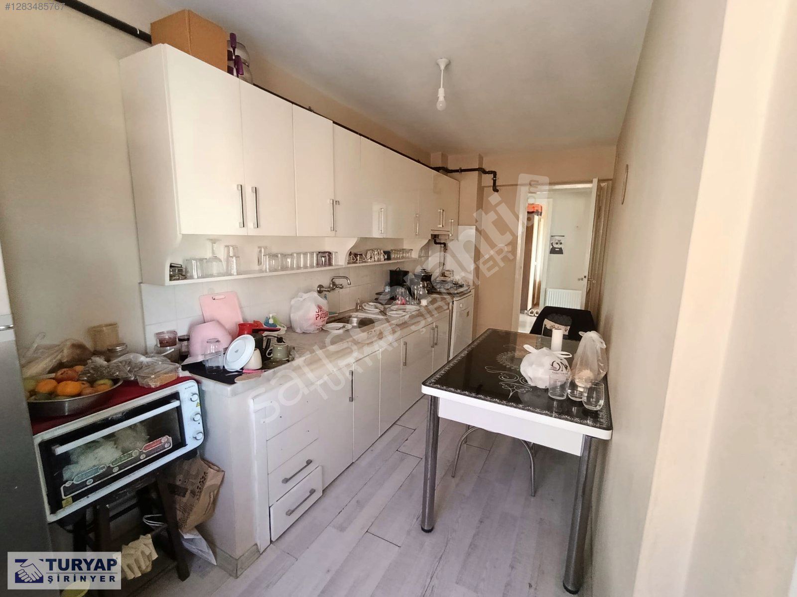 Şirinyer Menderes Cd.Yakını 3+1 Doğalgazlı 120m2 Ara Kat Daire