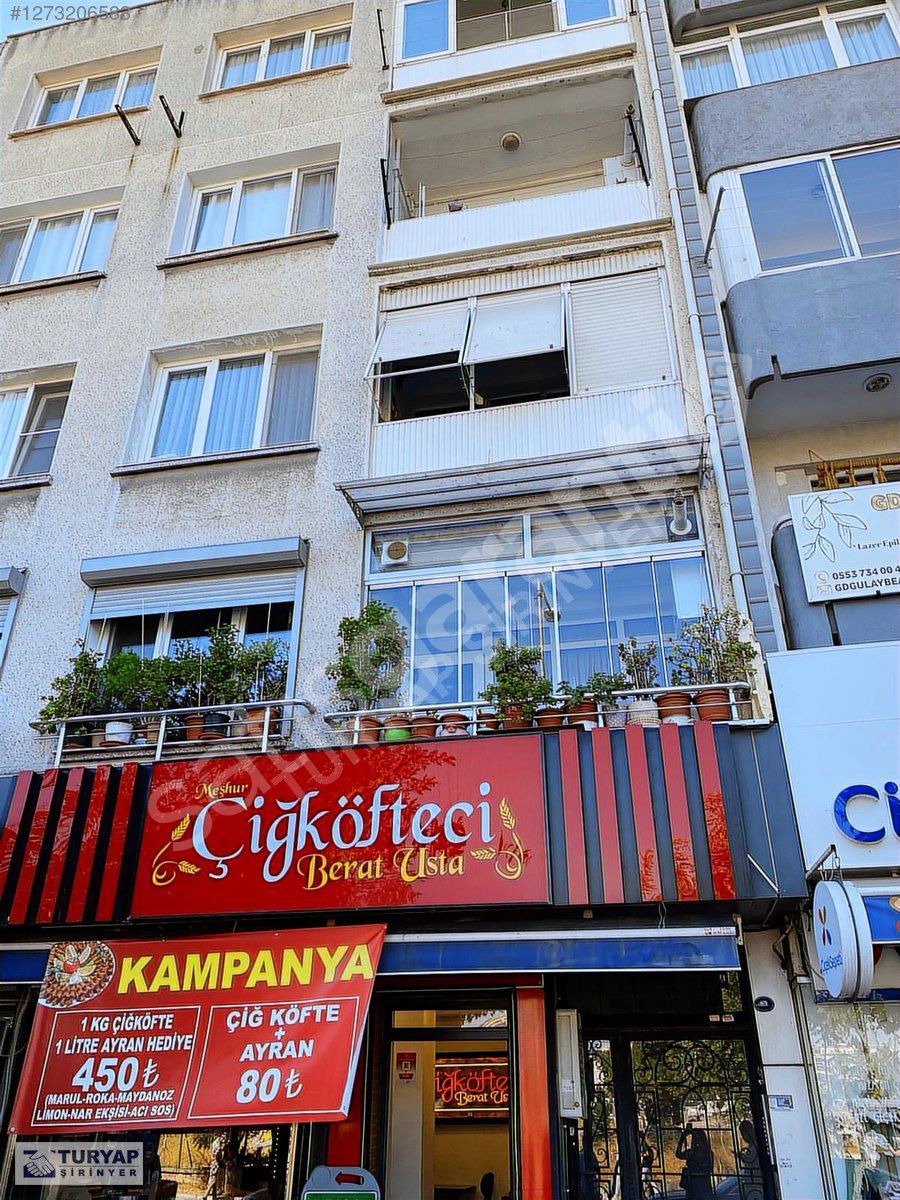 Buca Belediyesi Yanı,Merkez Lokasyonda Satılık 3+1 Daire