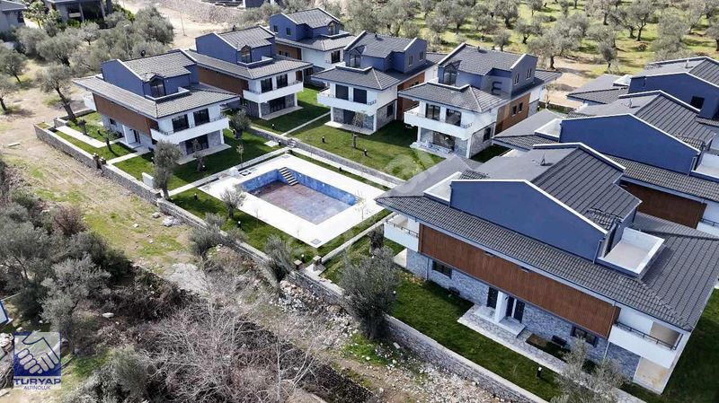 TURYAP ALTINOLUK'TAN GÜRE'DE DOĞA İLE İÇ İÇE SATILIK VİLLALAR