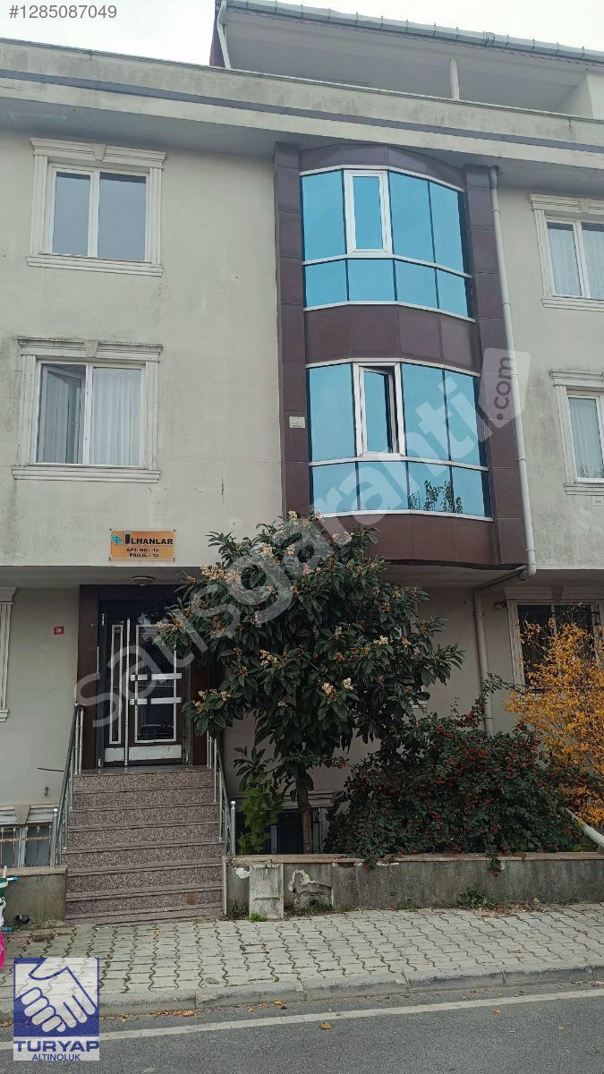 1+1 GENİŞ FERAH BOYALI ASANSÖRLÜ BAHÇE KATI