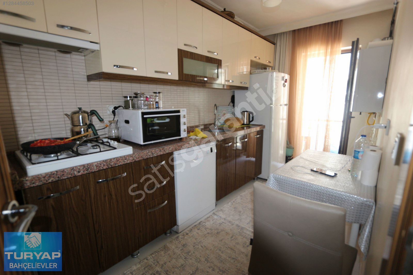 BAHÇELİDE 7CD BİR BİNA 10YILLIK ARAKAT ASNSR K.GRJ 2+1