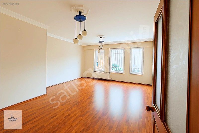 Çağlayan Mahallesinde Ana Cadde'de 3+1 Kiralık Daire