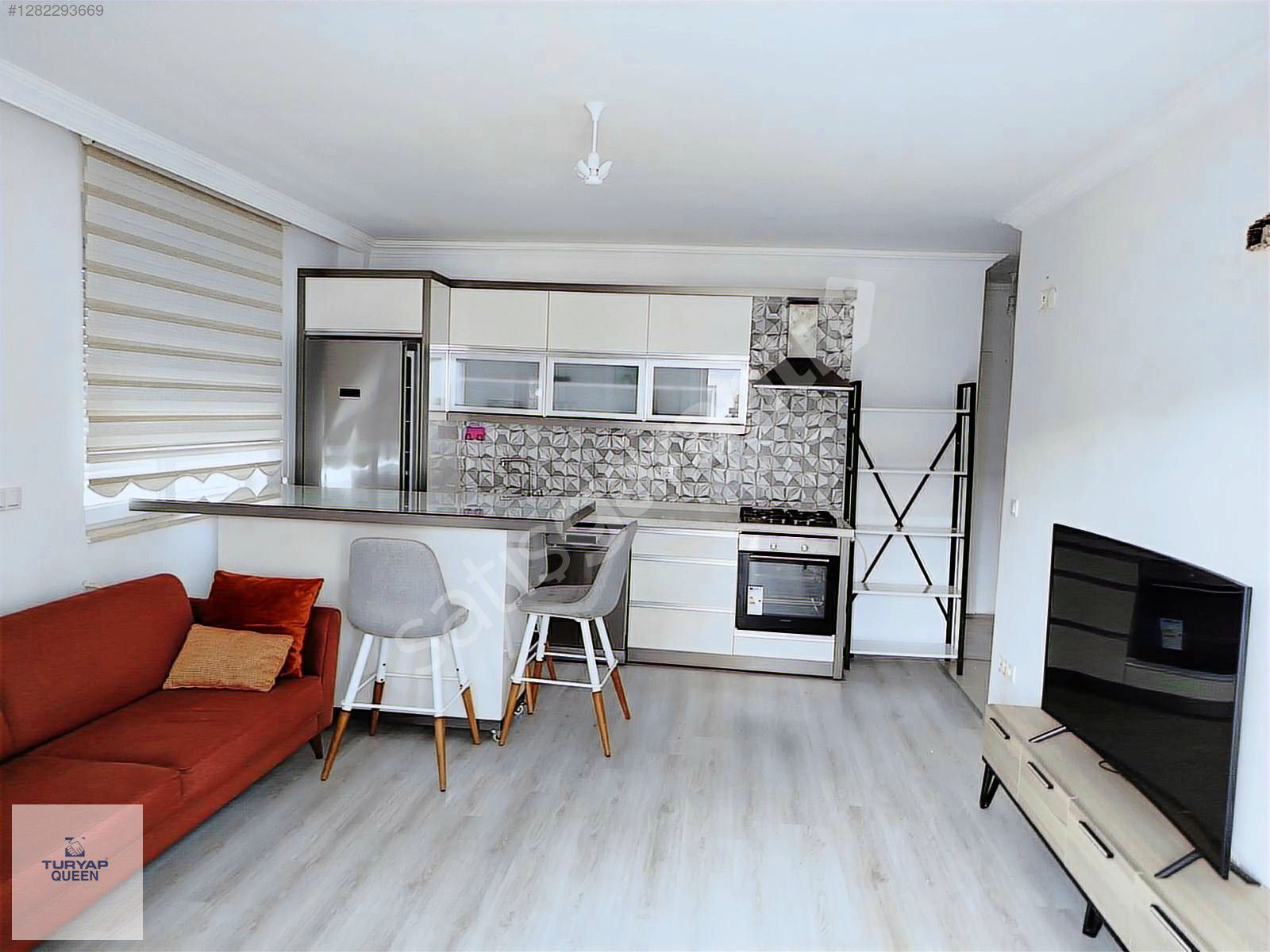 Güney Cepheli 2+1 Ara Kat Daire Havuzlu, Kapalı Otoparklı Site