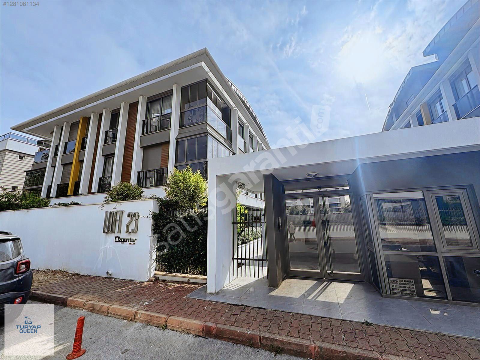 LARA GÜZELOBA'DA HAVUZLU MODERN SİTEDE KİRALIK DUBLEKS DAİRE