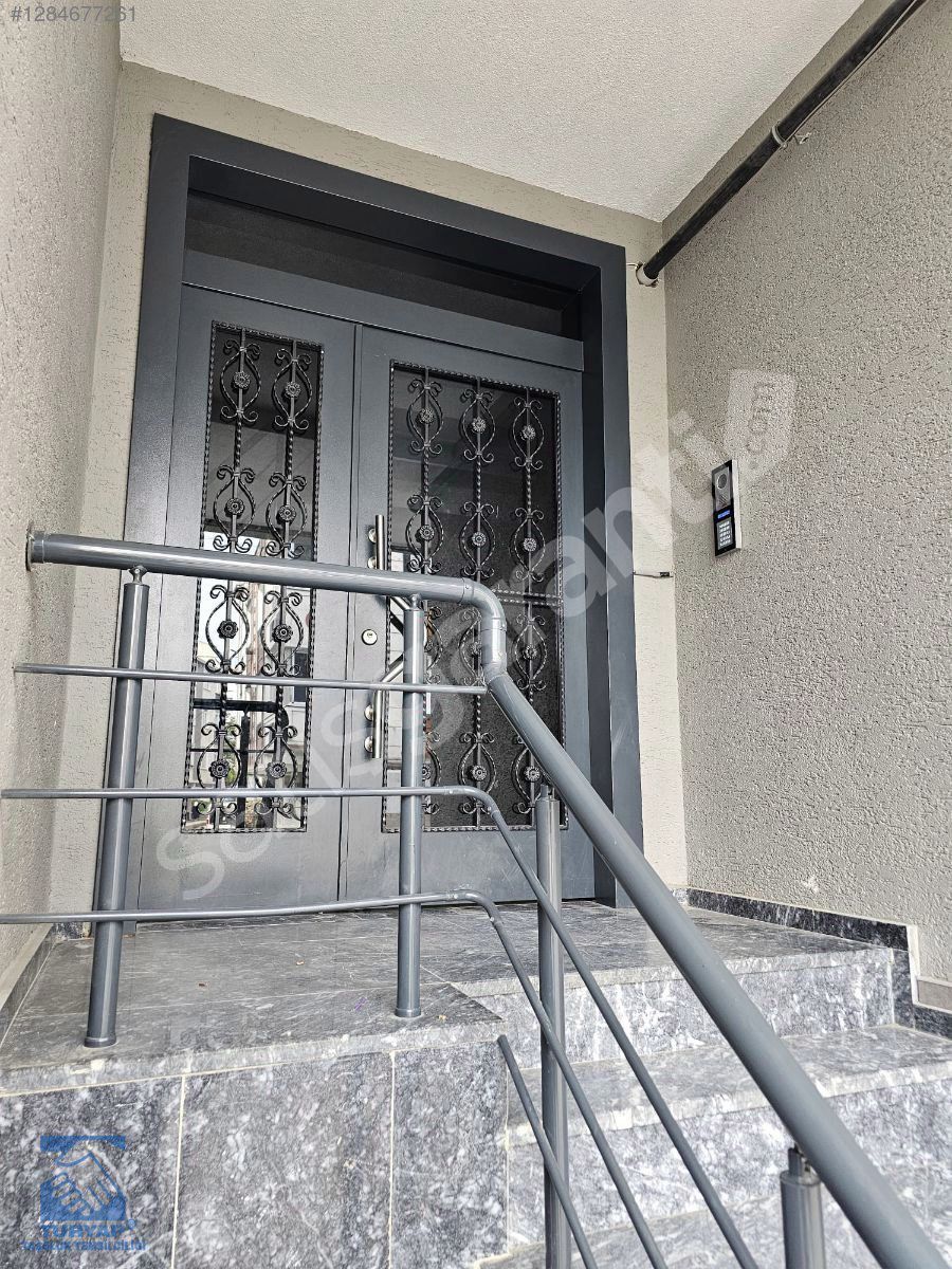 BOLLUCADA KÖŞEBAŞI BAHÇELİ 2+1 TERS DUBLEX 1.SINIF MALZEME KOMBİ