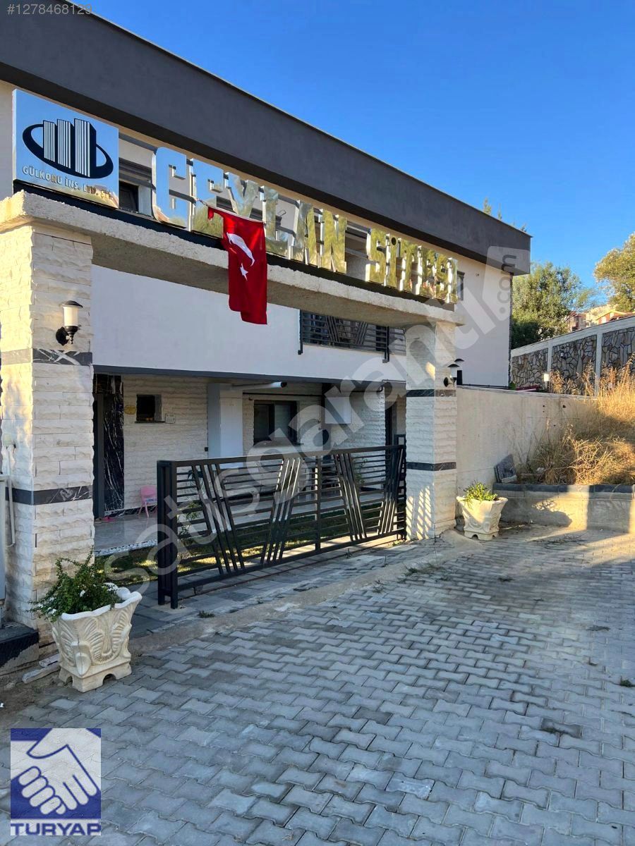 KUŞADASI KADINLAR DENİZİNDE DOĞALGAZLI BOŞ DUBLEX 4+1 VİLLA