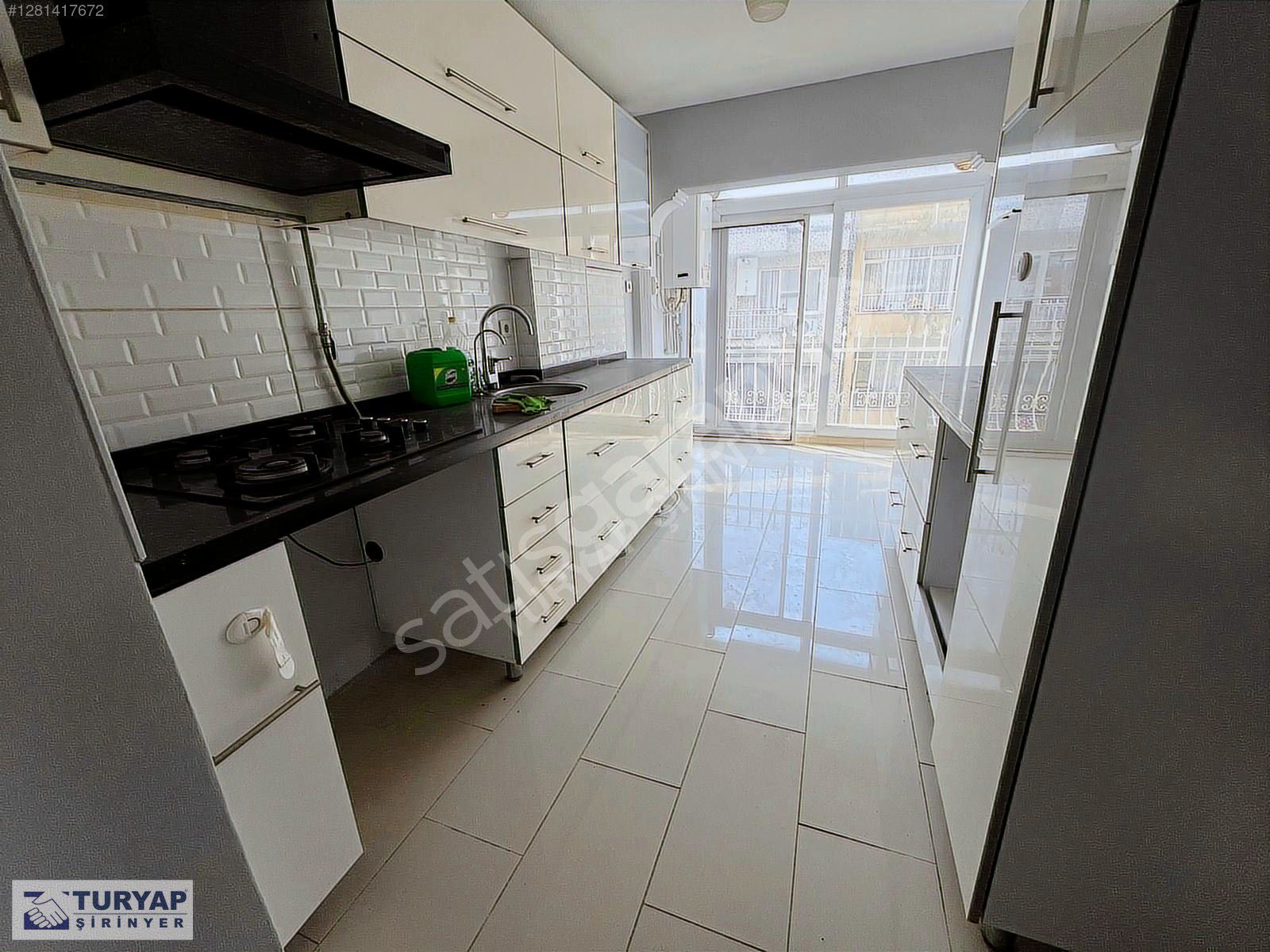 İzbana 100mt, Site İçi, Kapalı Mutfak, Ara Kat 3+1 Kiralık Daire