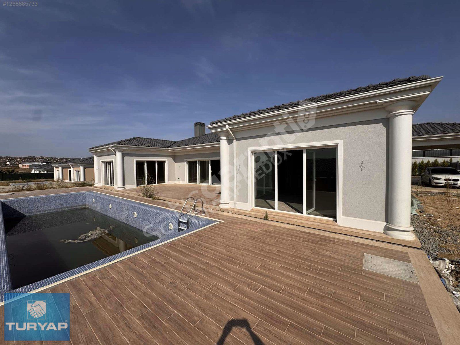 VADİ MAHAL'DE ALİS 7+1 KDV AVANTAJLI TAM MÜSTAKİL SATILIK VİLLA