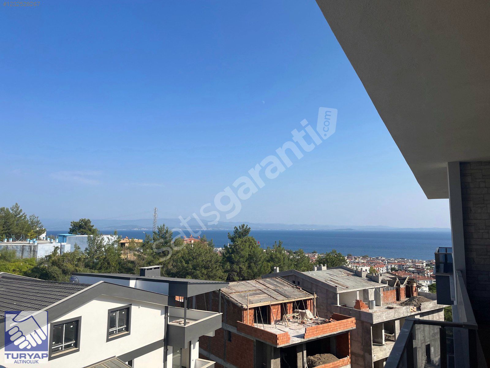 Altınoluk Ali Rıza Bey Konakları 2+1 Deniz Manzaralı Daire