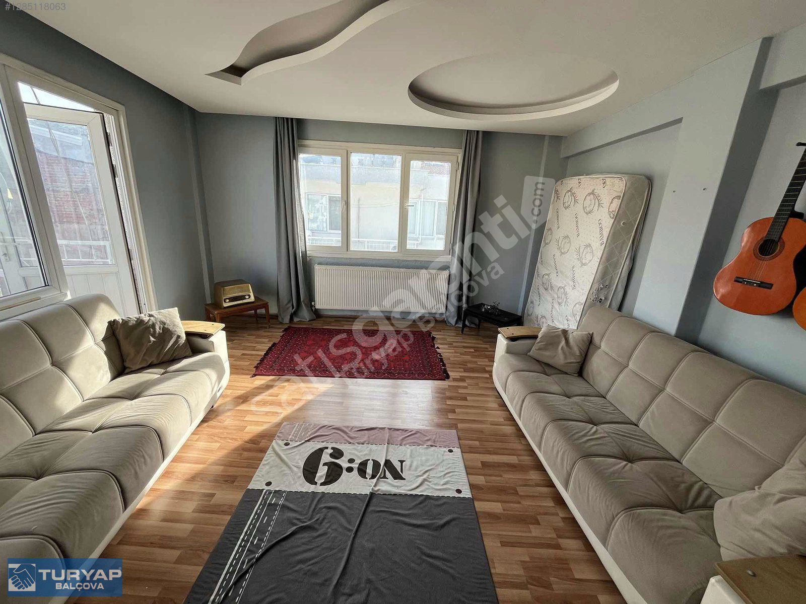 Ata caddesi Üzeri Köşe Konumlu 3 cepheli Satılık Daire