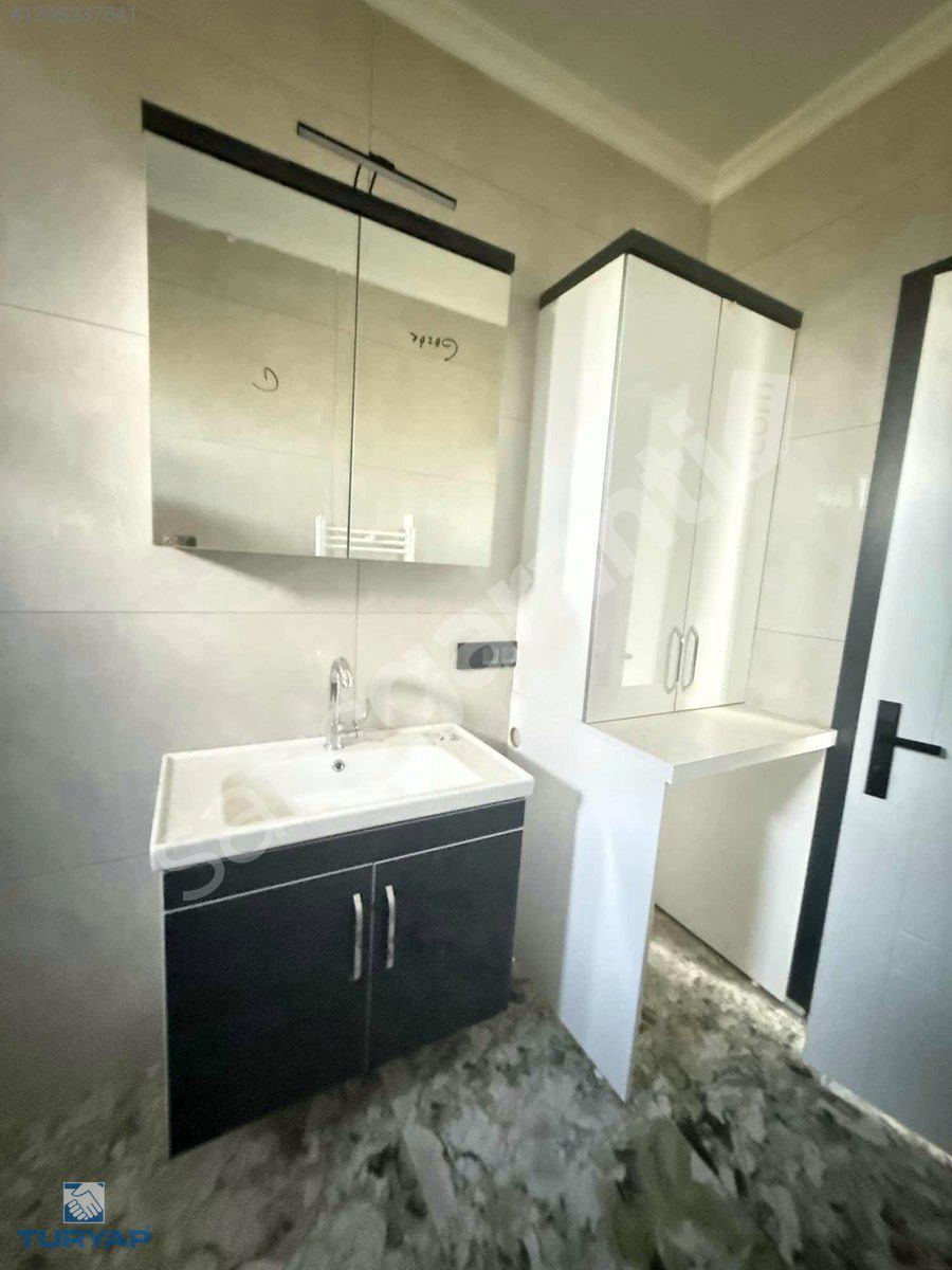 Burhaniye Turyap'tan Bahçelievler'de Satılık 1+1 Daire