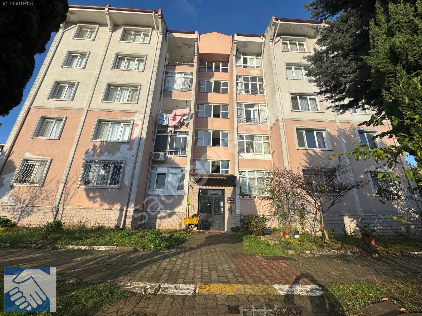 5 ETAP BAYINDIRLIK KONUTLARINDA 130 M2 GB CEPHE 3+1 SATILIK DAİR
