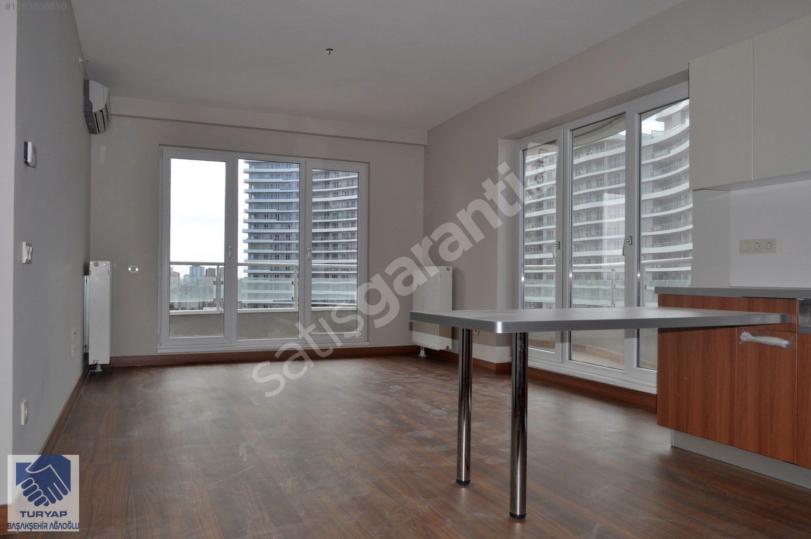 Ağaoğlu My World Europe Arena Res Kiralık 1+1 Köşe Daire