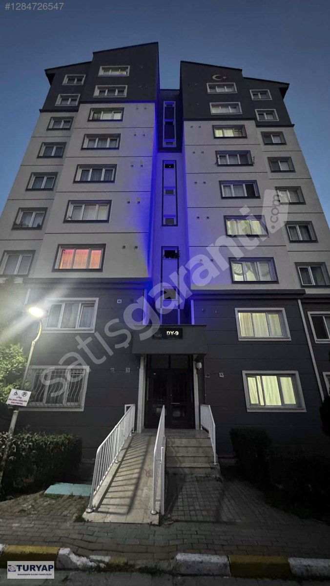 TURYAP TAN KAYAŞEHİR 11. BÖLGE DE 68 M2 ARA KAT SATILIK 2+1