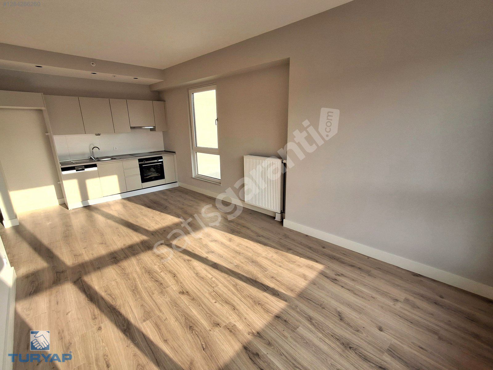 TURYAP'TAN DELUXIA PARK RESIDENCE'TA GÜNEY CEPHE 38m2 1+1