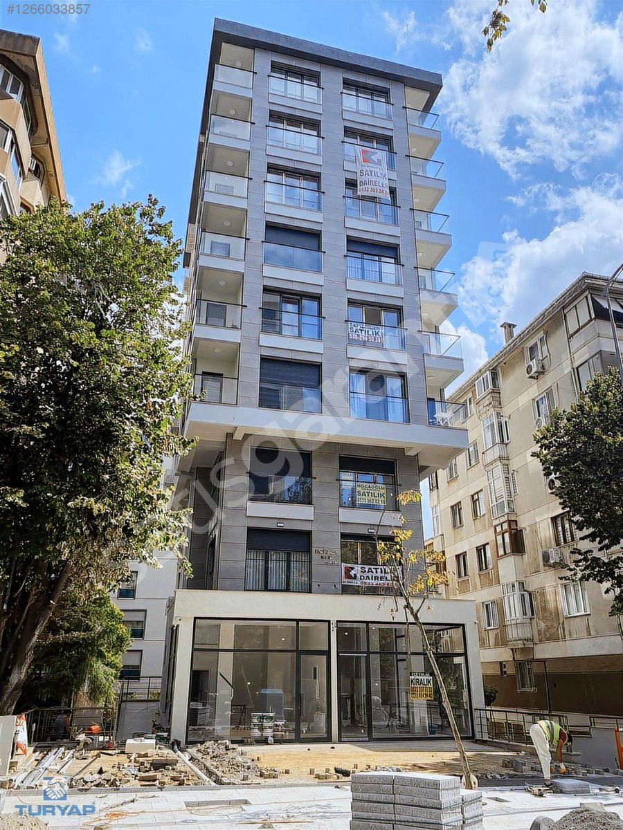 TURYAP'TAN KOZZY AVMYE KOMŞU BALKONLU SIFIR 2+1