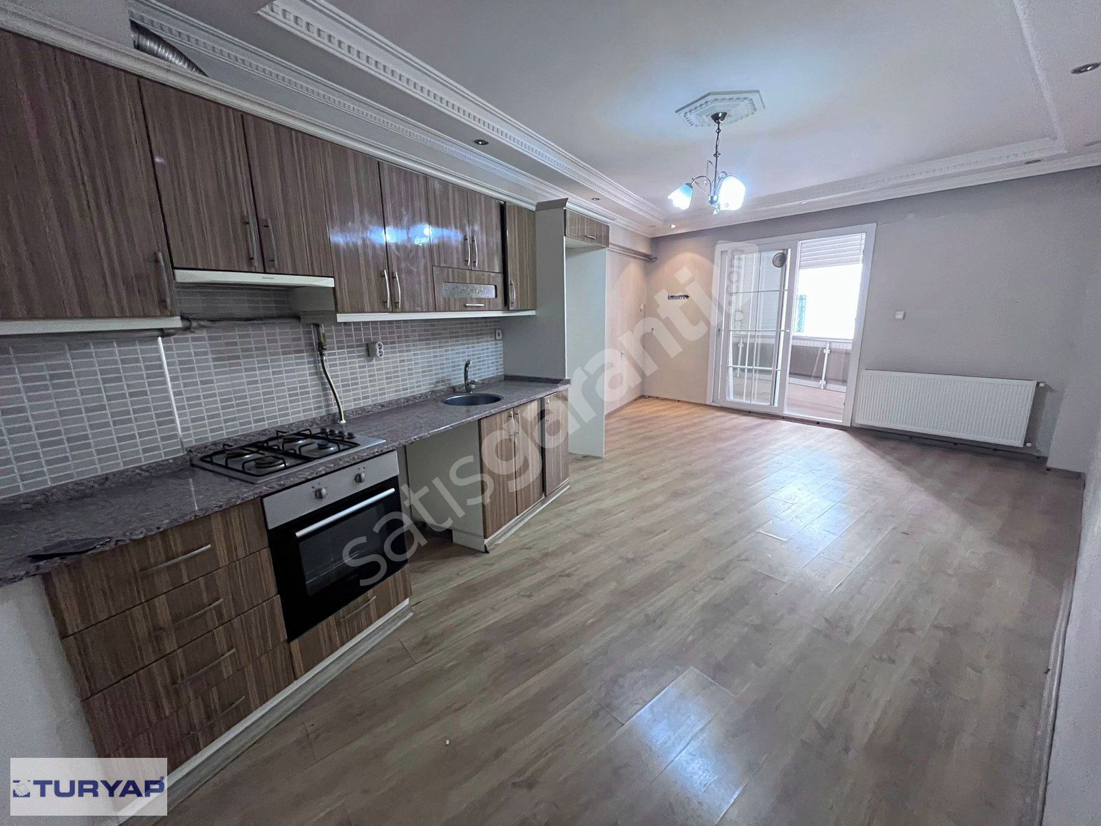 HÜRRİYET MAH.ŞİRİNYER İZBAN YAKINI 2+1 KİRALIK DAİRE